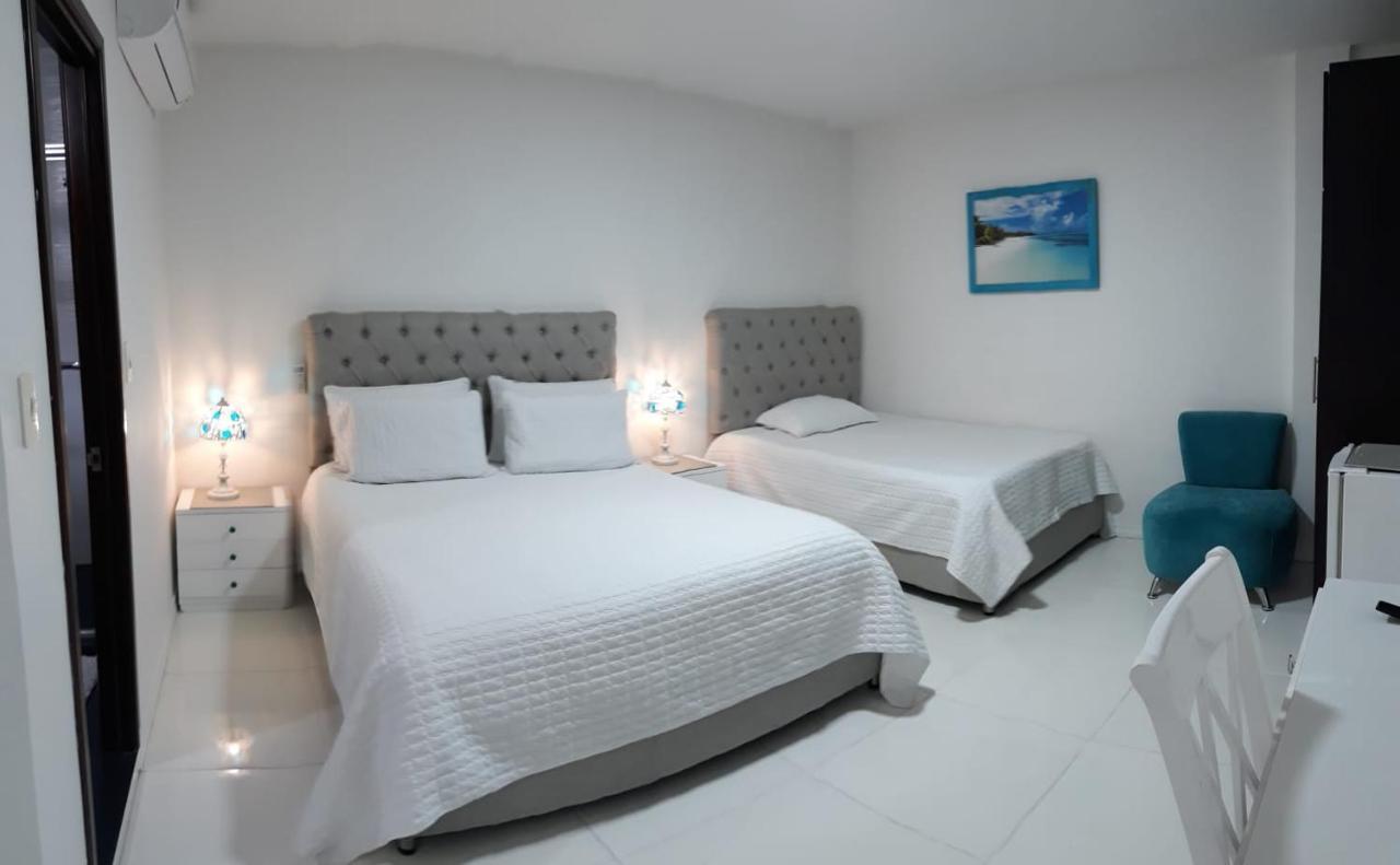 Hotel Colonial Andino - Parque Principal De Питалито Экстерьер фото